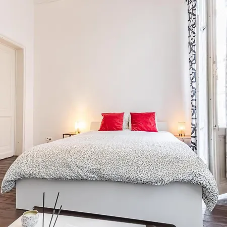 דירה 6 Stylish & Comfortable , Heart Of גנט