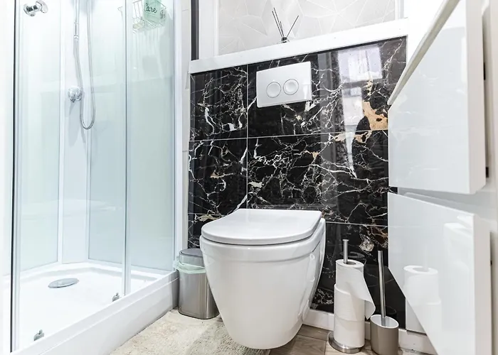 6 Stylish & Comfortable , Heart Of